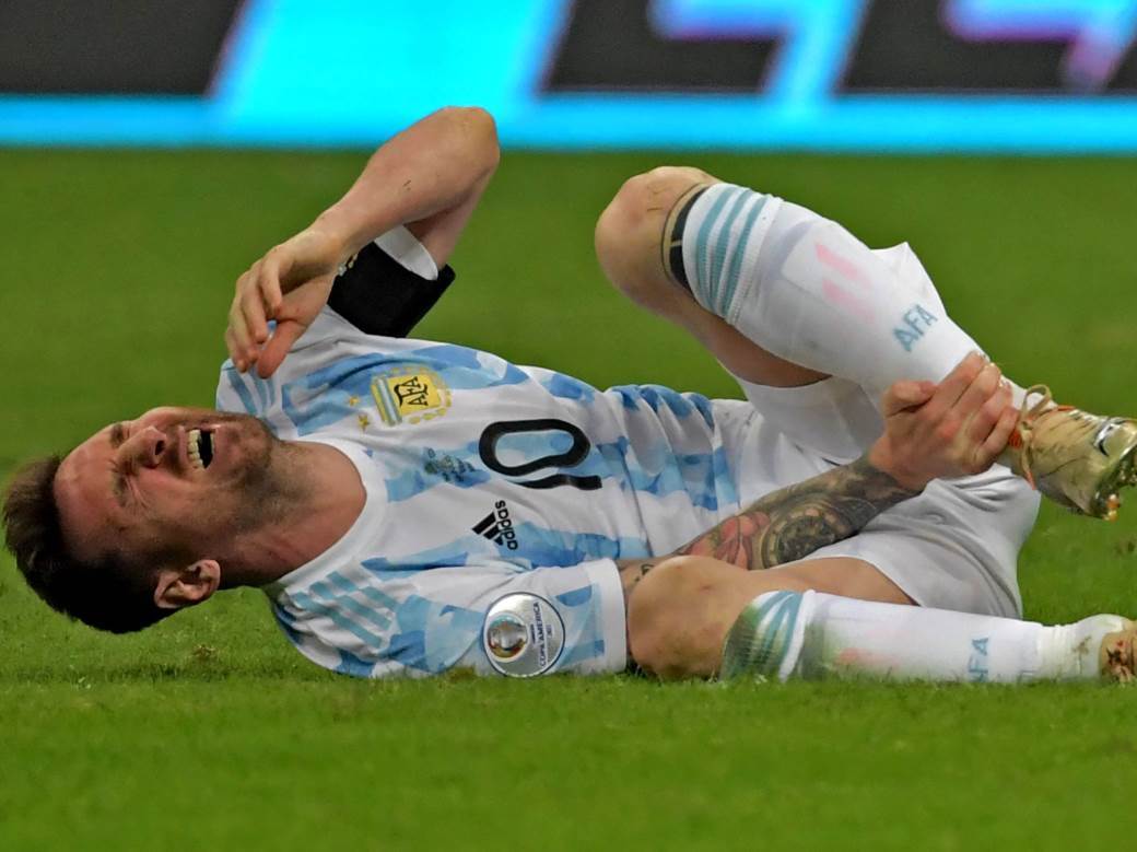  lionel mesi krvave noge argentina kopa amerika 