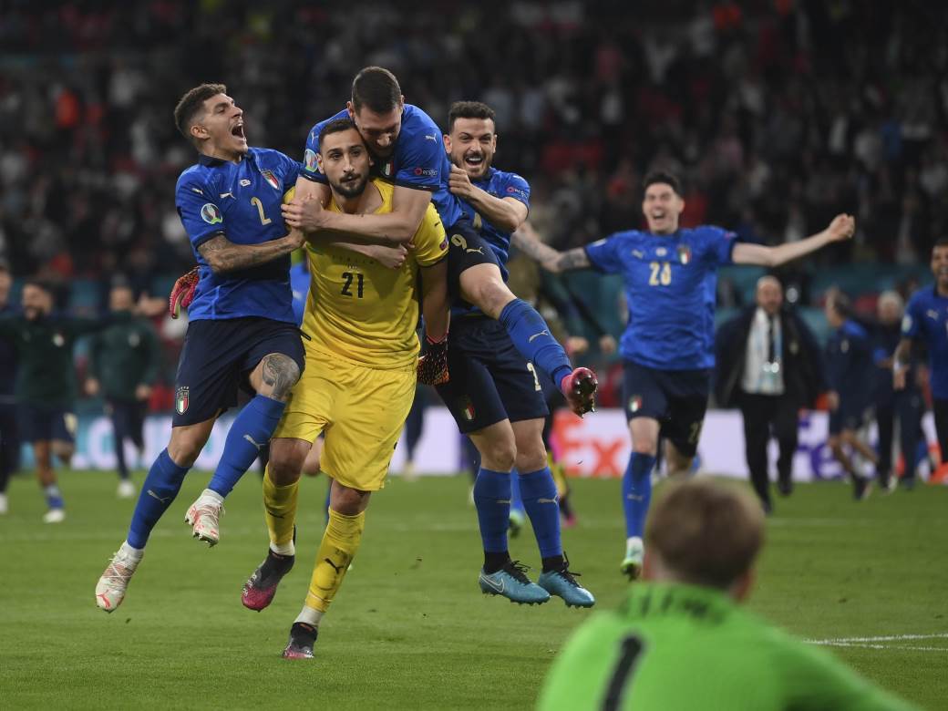  juventus đanluiđi donaruma bio na probi sa 12 godina 