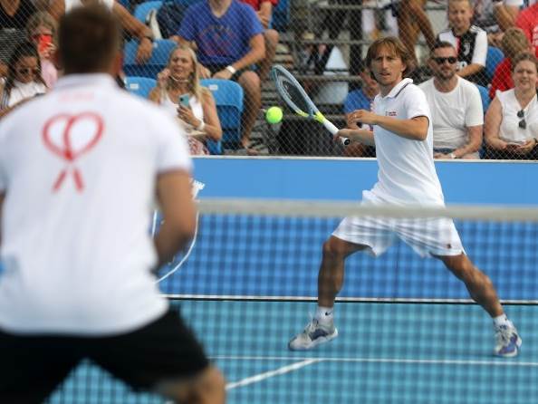  humanitarni spektakl u hrvatskoj: tenis igrali luka modrić i ivan perišić 