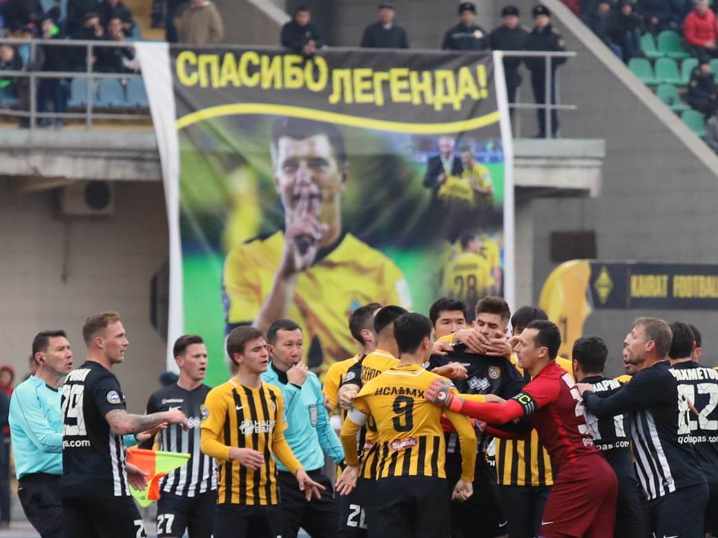  crvena-zvezda-liga-sampiona-rival. 
