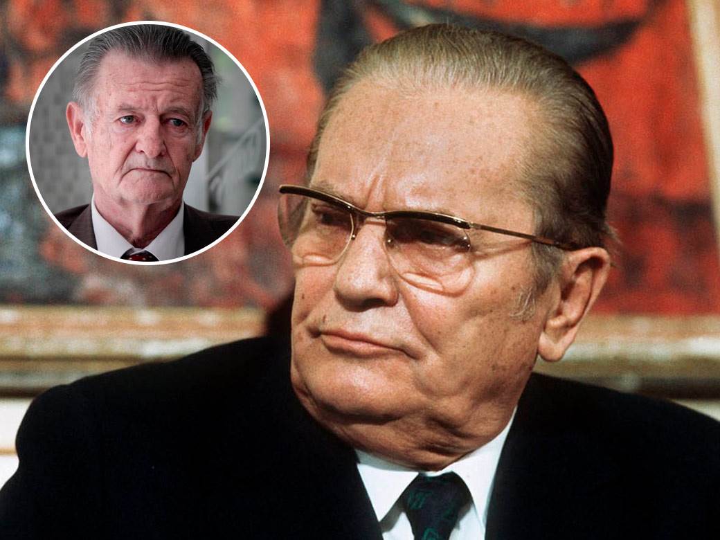  Titov sat prodat na aukciji 