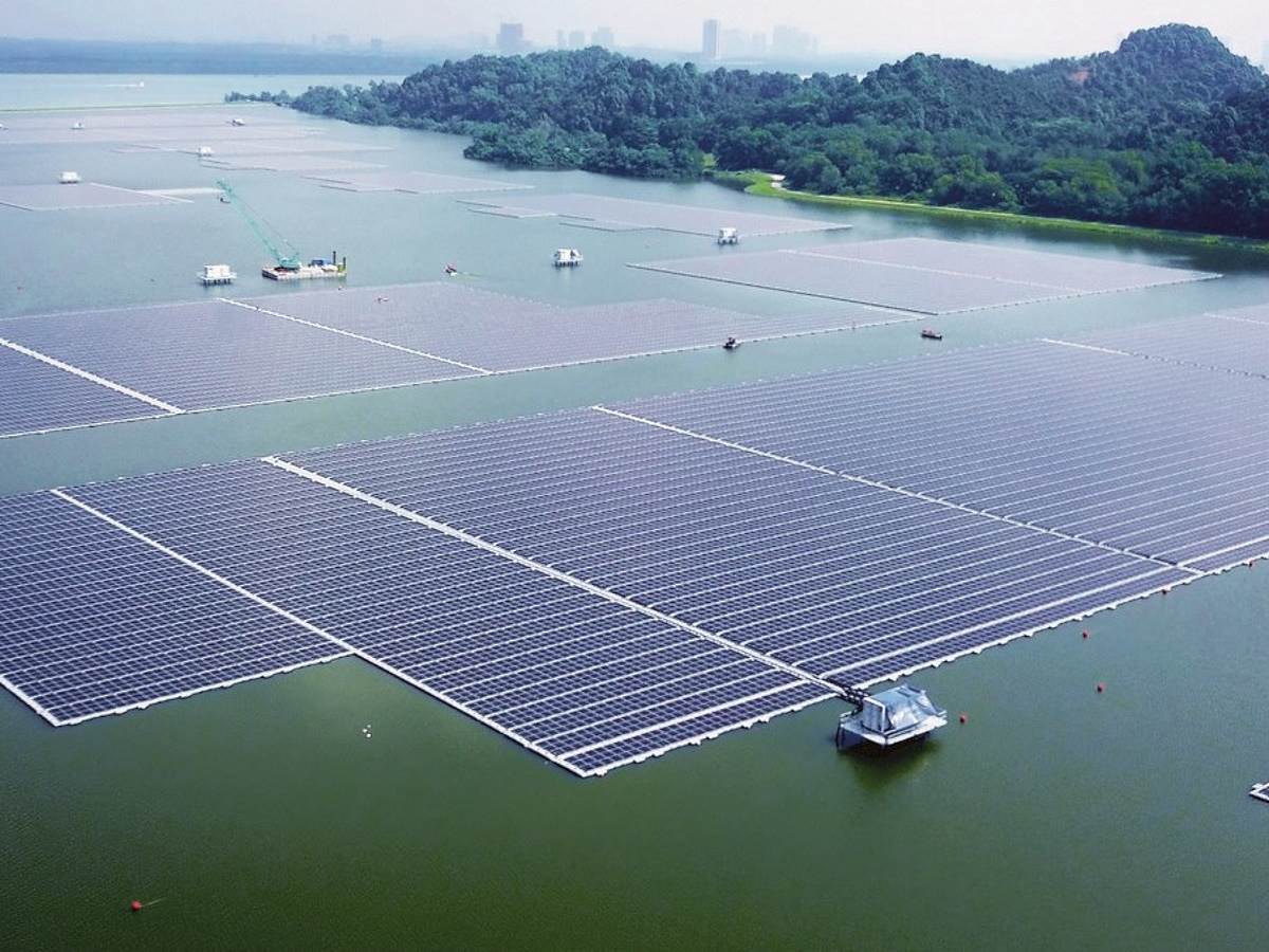  Plutajuca solarna elektrana na vodi Singapur Sembcorp 
