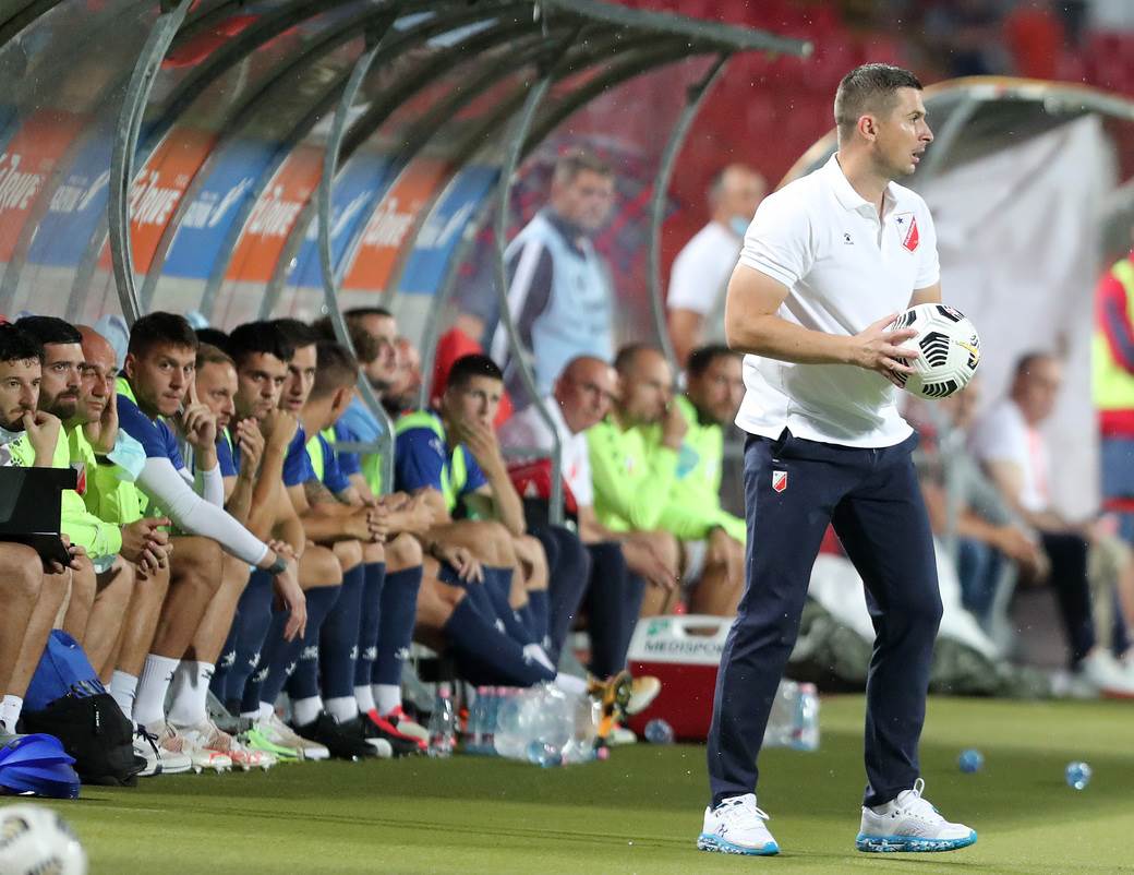  Slavoljub-Djordjevic-izjava-pred-mec-Vojvodina-Partizan. 