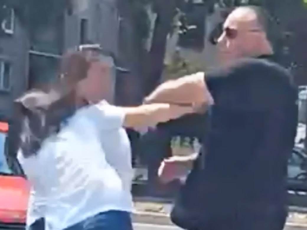  Šamarao žene na ulici! Nasilniku iz Niša krivična prijava, vozilo oduzeto, on iza rešetaka 