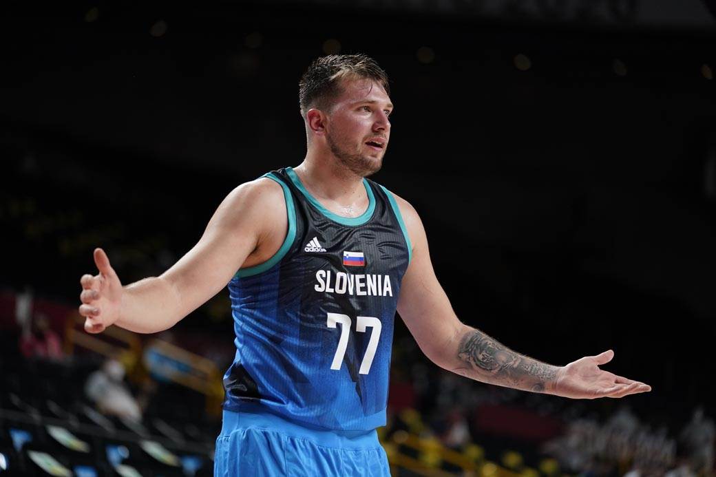  košarka olimpijske igre slovenija argentina dončić 48 poena 