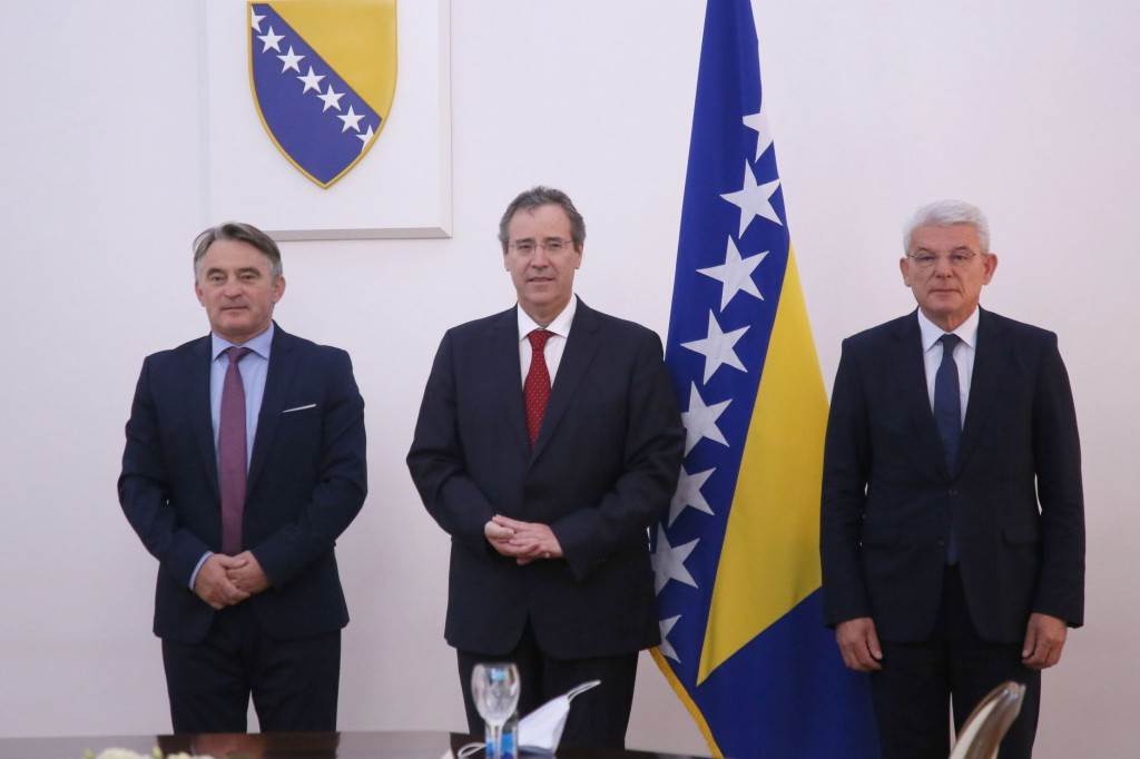 Sastanak u Predsjedništvu BiH: Komšić i Džaferović razgovarali sa Bergerom 