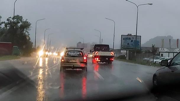  Jako nevrijeme pogodilo Banjaluku (FOTO, VIDEO) 