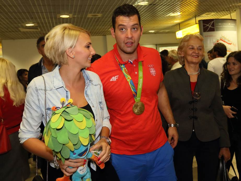  Majka-Filipa-Filipovica-kapitena-Srbije-u-vaterpolu-o-njegovom-detinjstvu 