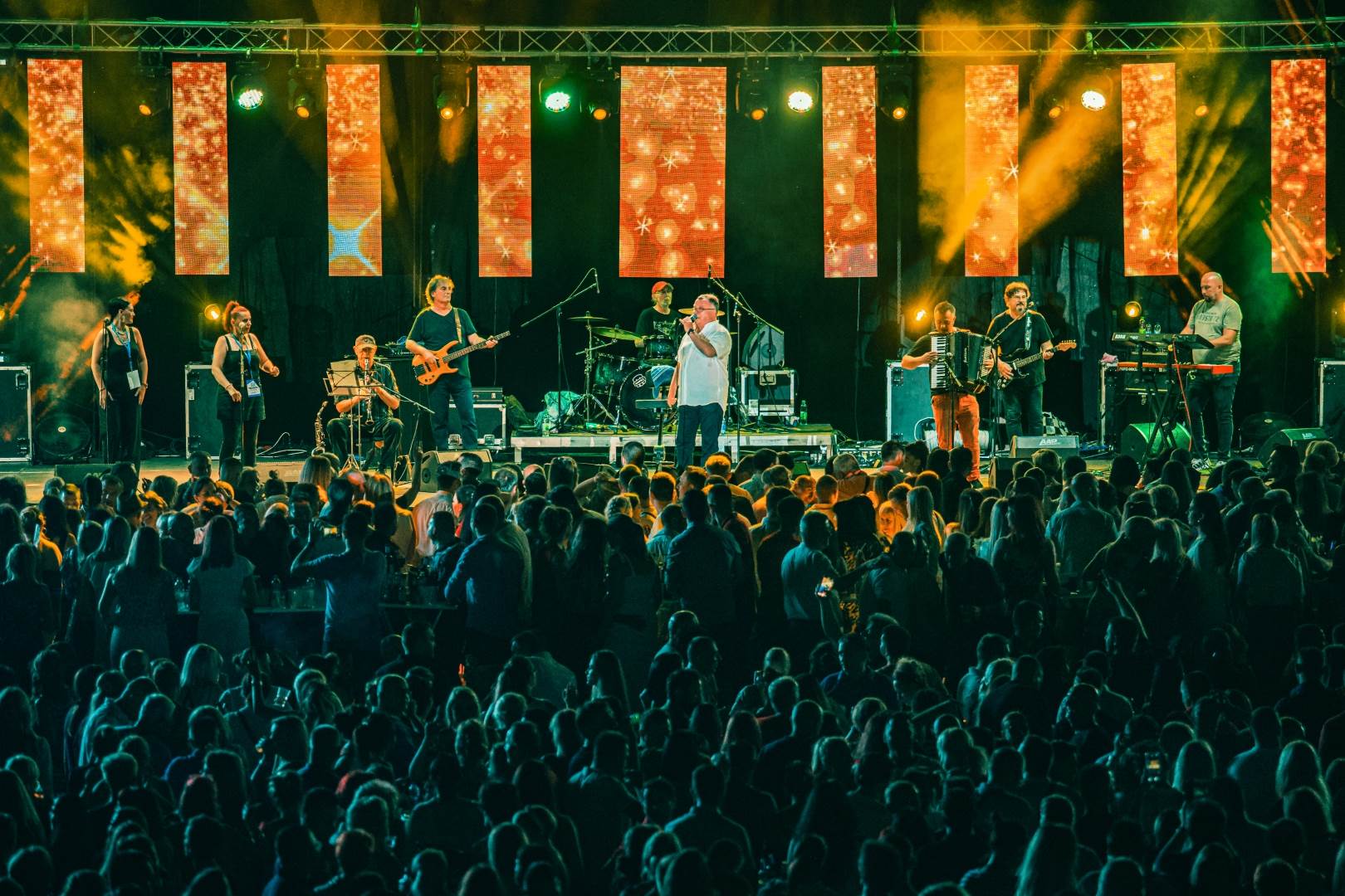  Halid Bešlić u Banjaluci: Koncert za pamćenje (FOTO/VIDEO) 