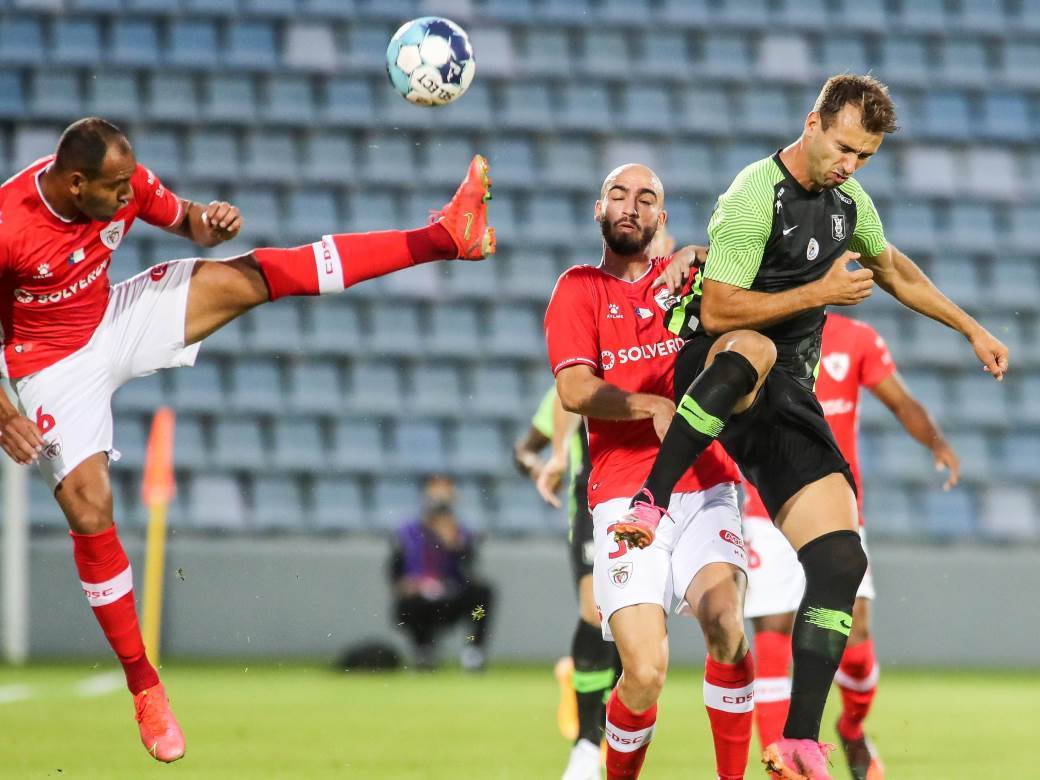  Olimpija-Ljubljana-Santa-Klara-Konferencijska-liga 