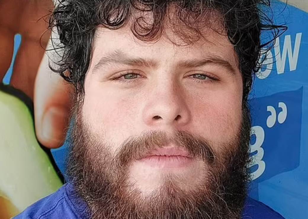  Hladnokrvni ubica imao samo 23 godine! Pobio porodicu pa pucao na prolaznike 