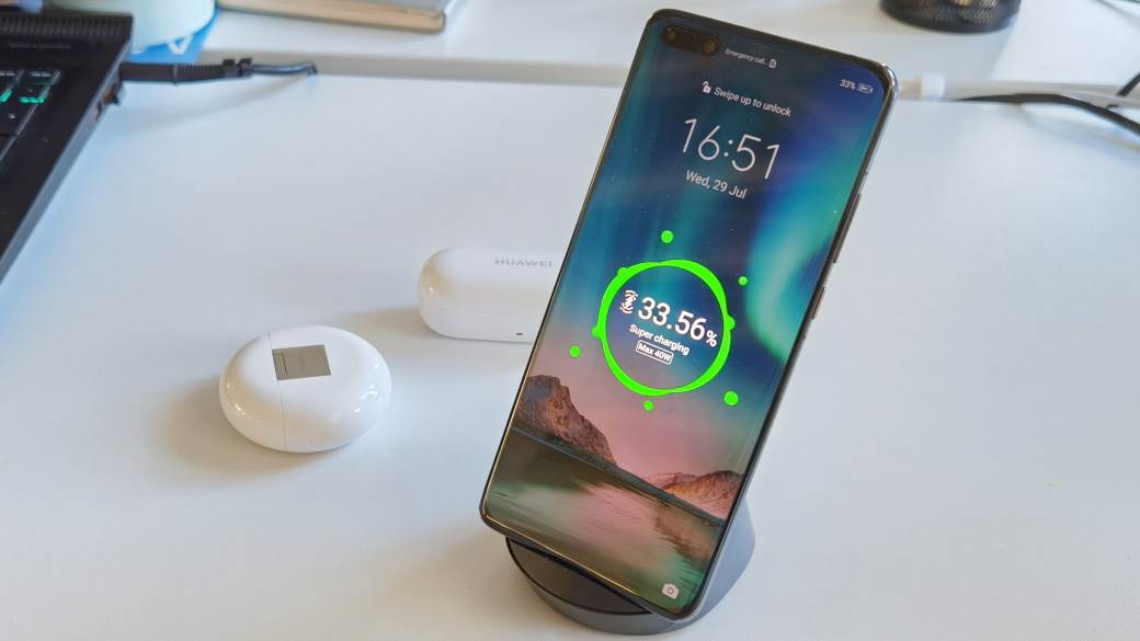 Univerzalni punjači za mobilne telefone 
