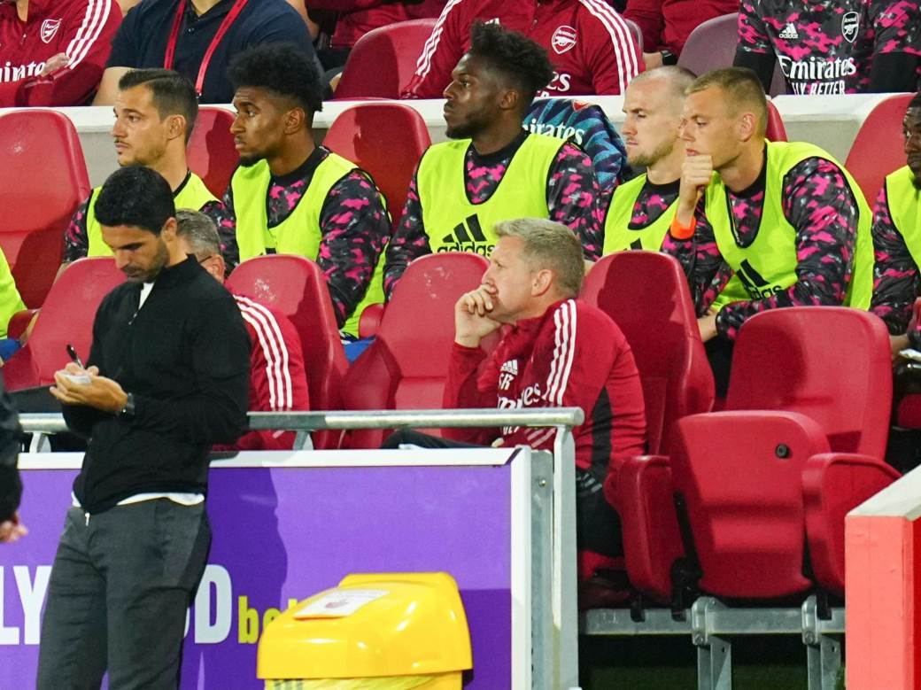  Brentford-Arsenal-prva-utakmica-u-Premijer-ligi 