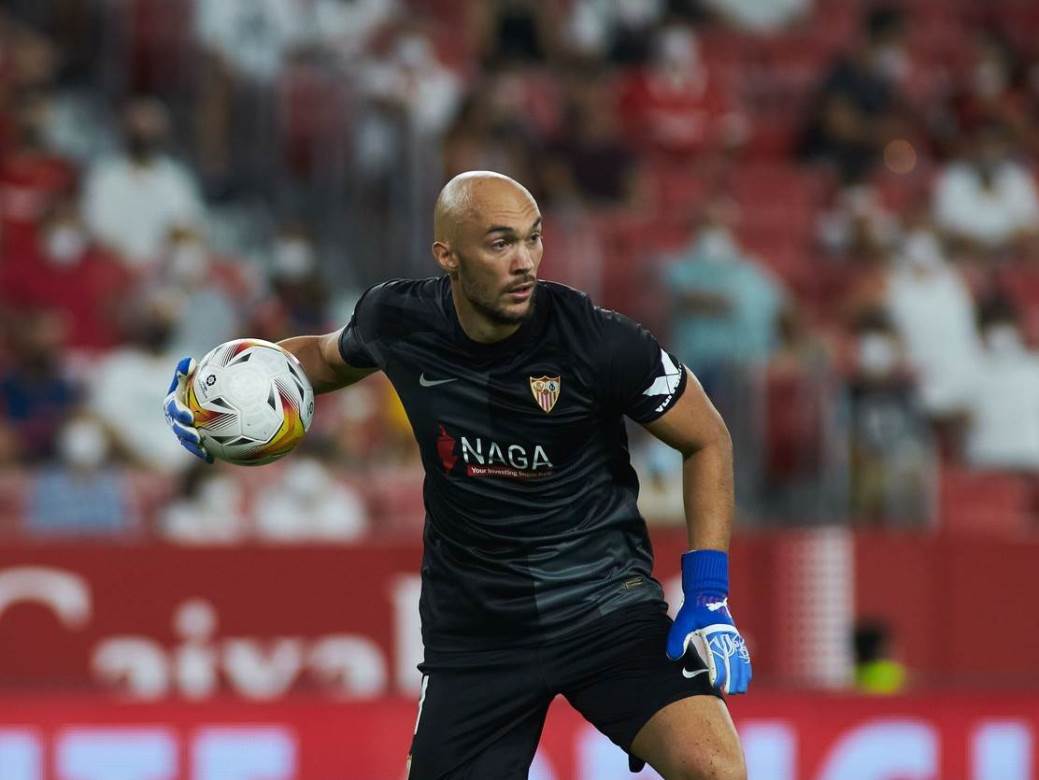  primera sevilja rajo valjekano marko dmitrović 