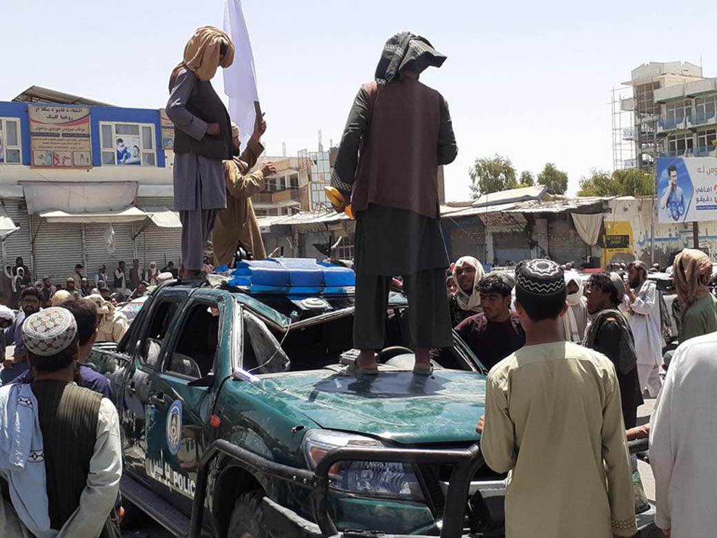  Avganistan talibani proglasili pobjedu 