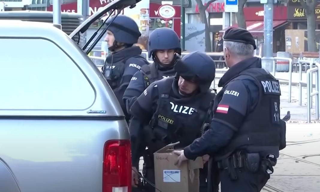  U Beču pao balkanski narko klan: Uhapšeno 18 Srba, zaplijenjena droga, oružje, novac... 