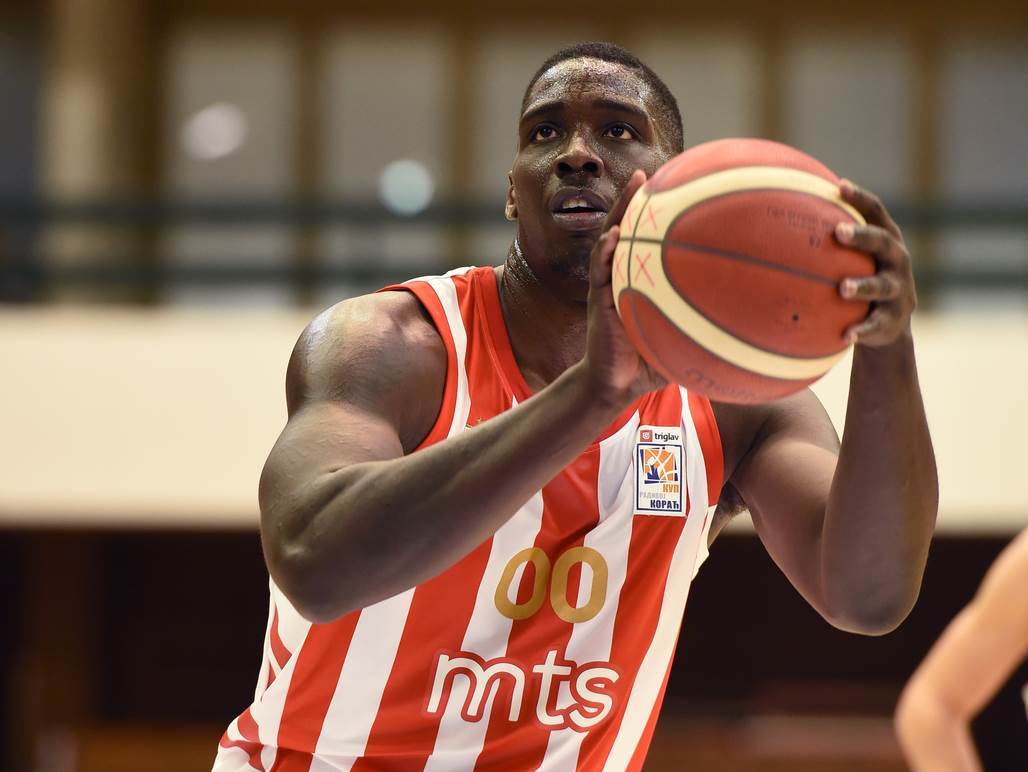  Dzoni-O-Brajant-nece-igrati-u-Milvokiju-sa-Adetokumbom 