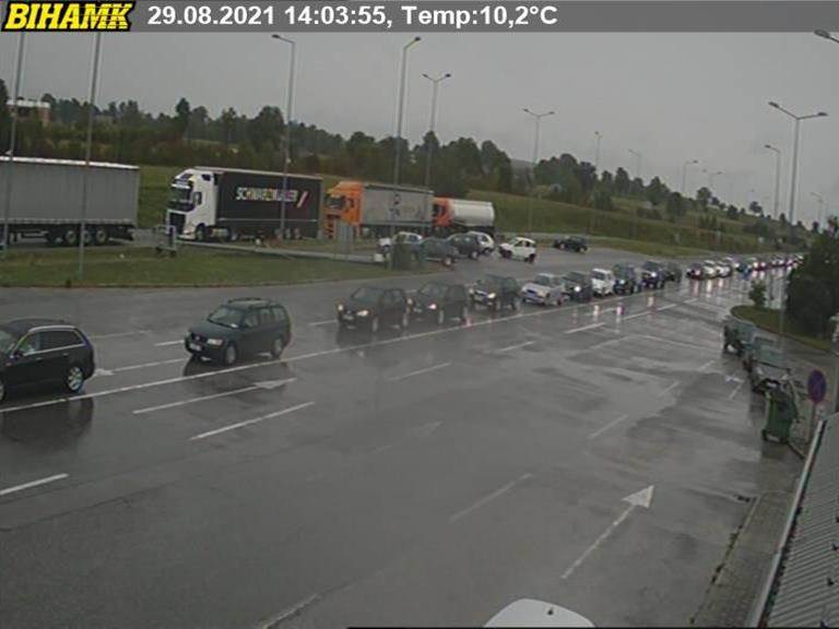  Naoružajte se strpljenjem: Gužve na skoro svim graničnim prelazima BiH 