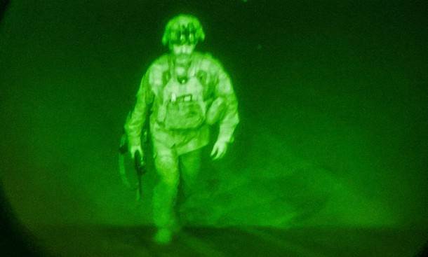  Posljednji američki vojnik napustio Avganistan: General-major Dahan stavio tačku na misiju u Kabulu (FOTO) 