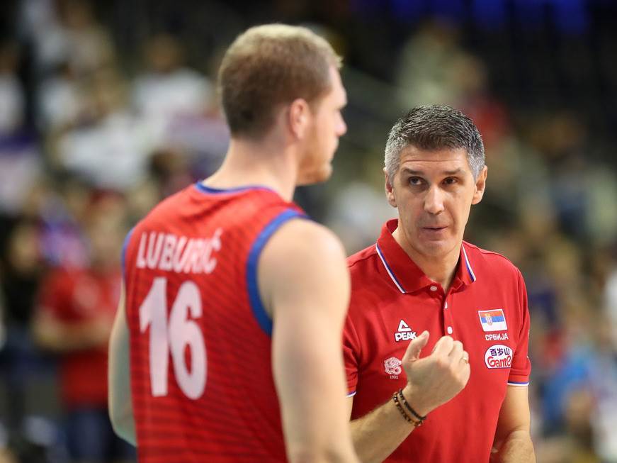  Srbija pobjedom krenula u odbranu trona! "Orlovi" uspješni na startu Evropskog prvenstva, uz jednu opomenu 