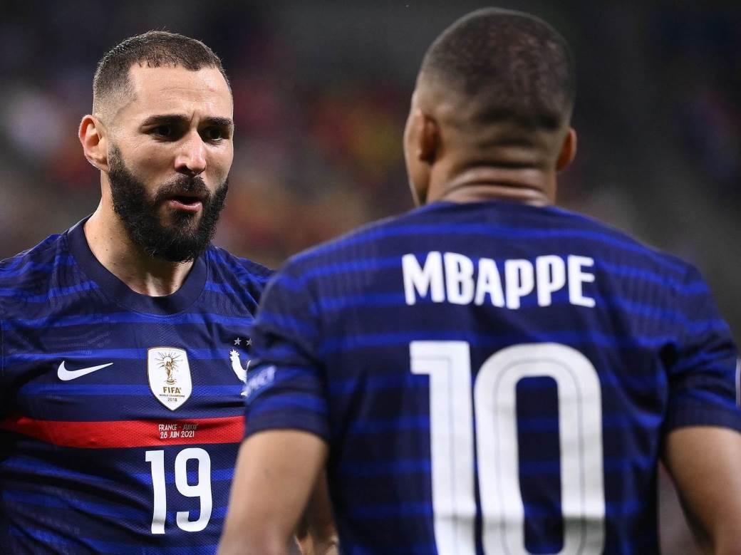  Karim-Benzema-je-uveren-da-ce-Kilijan-Mbape-preci-u-Real-Madrid 