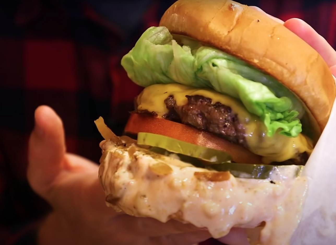  Burgeri kako ih jesti da se ne raspadnu 