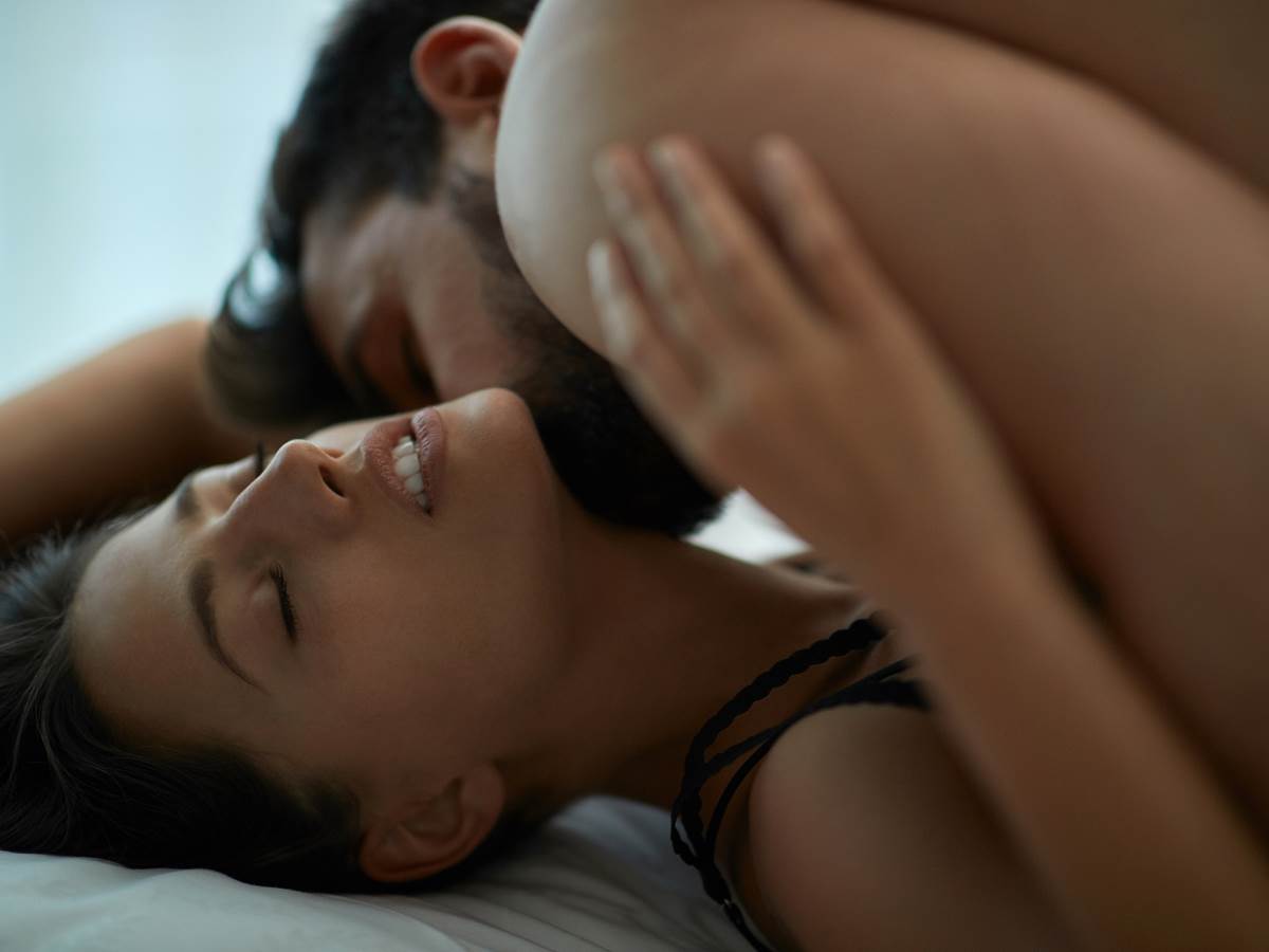  Parovi koji imaju sjajan seksualni život ovo rade svakog dana 