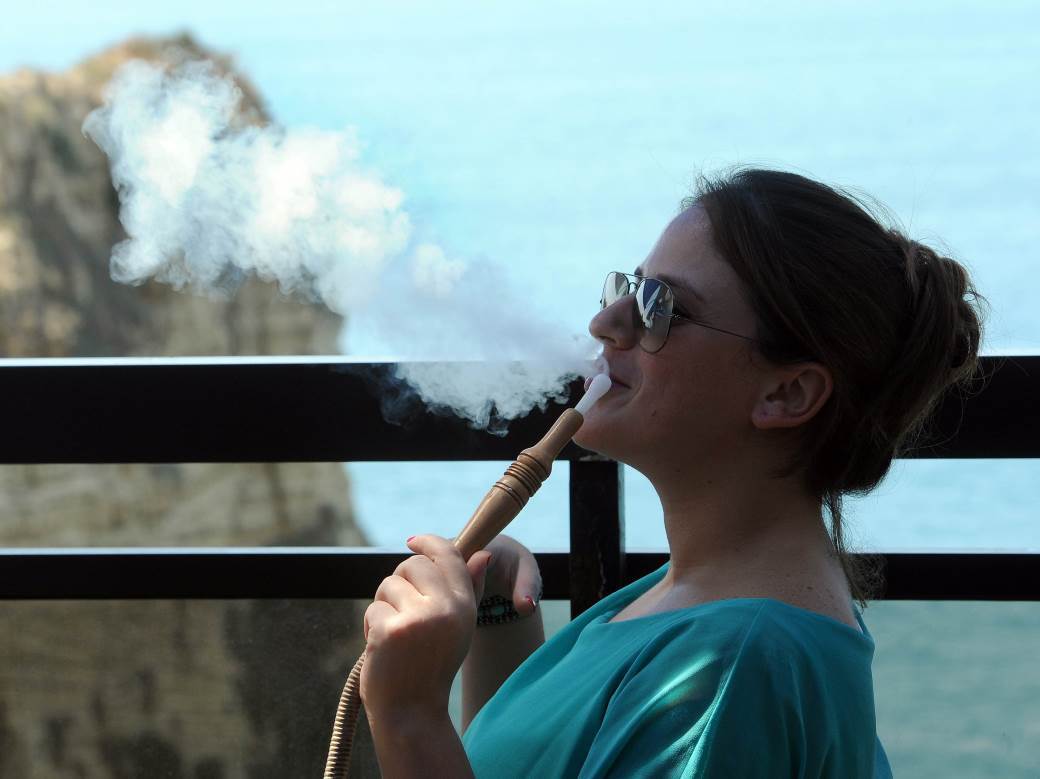  Oduzeta tona duvana za nargile 