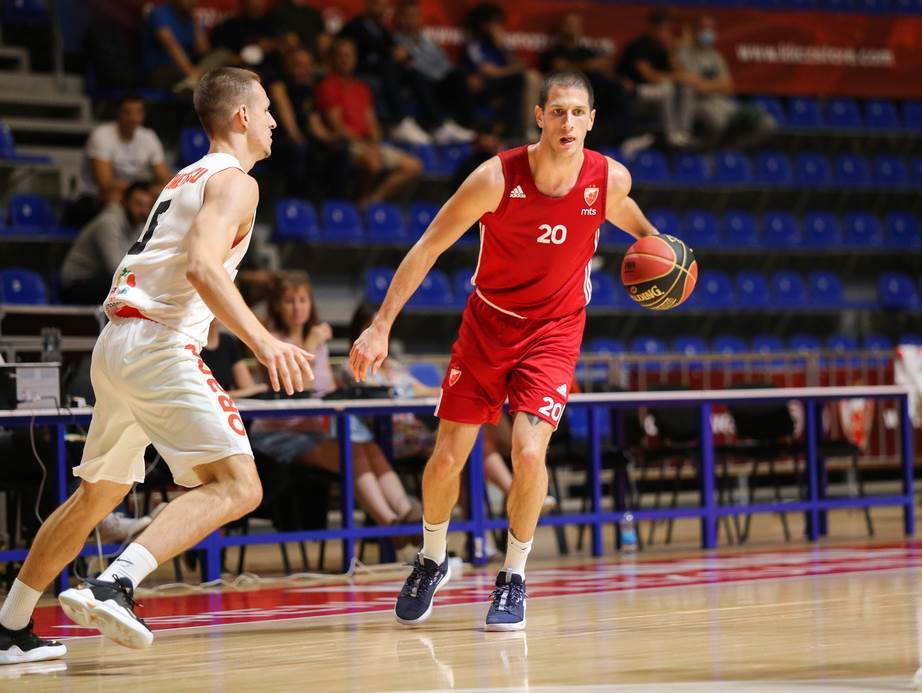  nikola ivanović uvrede na sc derbi crvena zvezda 