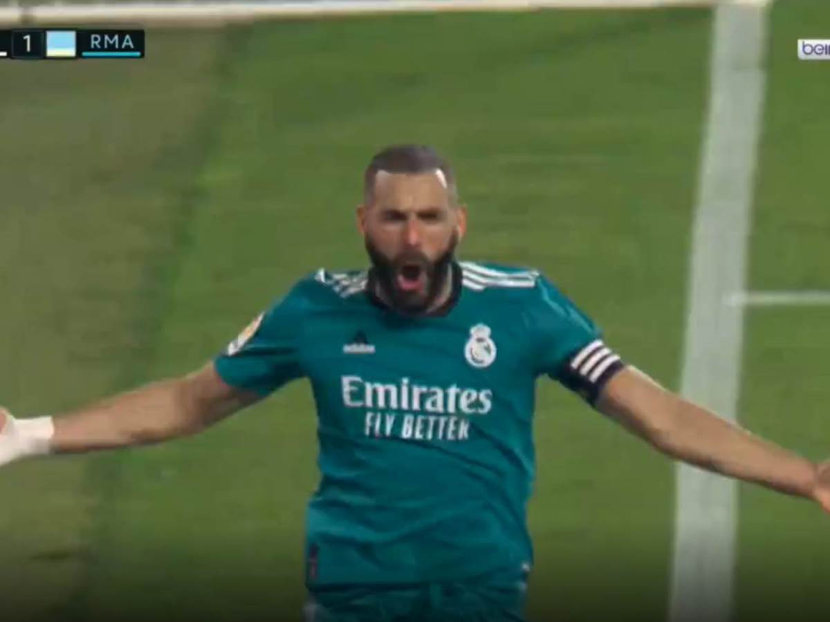  Benzema-dao-gol-ramenom-za-preokret-Real-Madrid 