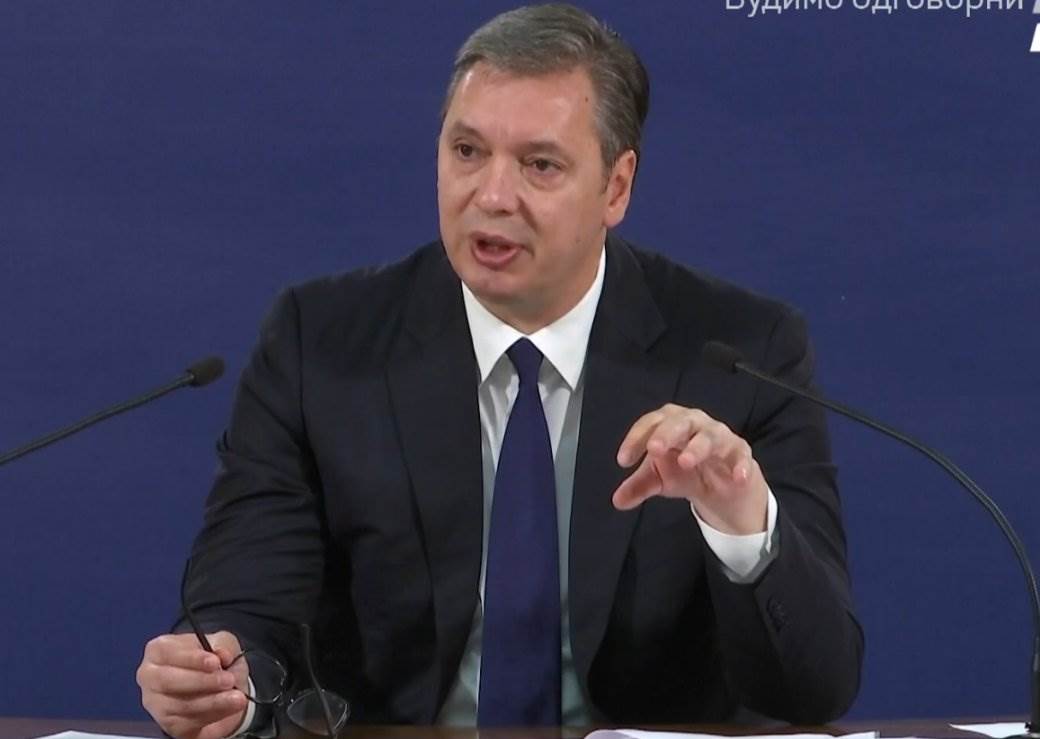  Vučić: U Srbiji zaposlenost rekordna, pregovaramo sa 92 investitora 