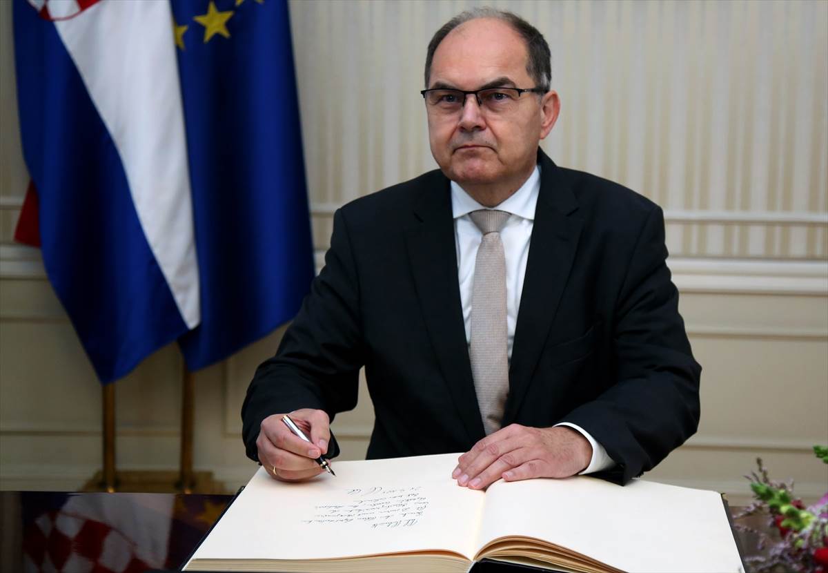 Kristijan Šmit nakon obraćanja  