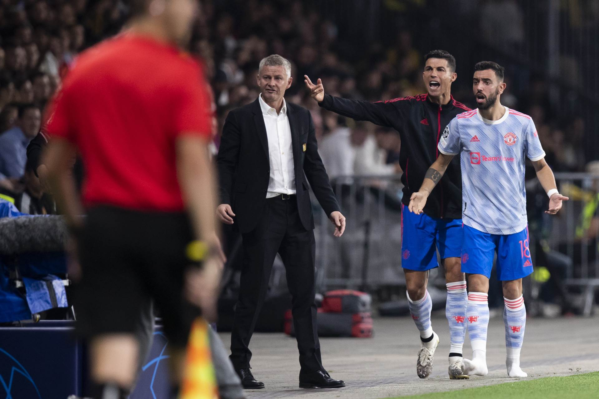  Bruno fernandeš nesportski potez mančester junajted vest hem 