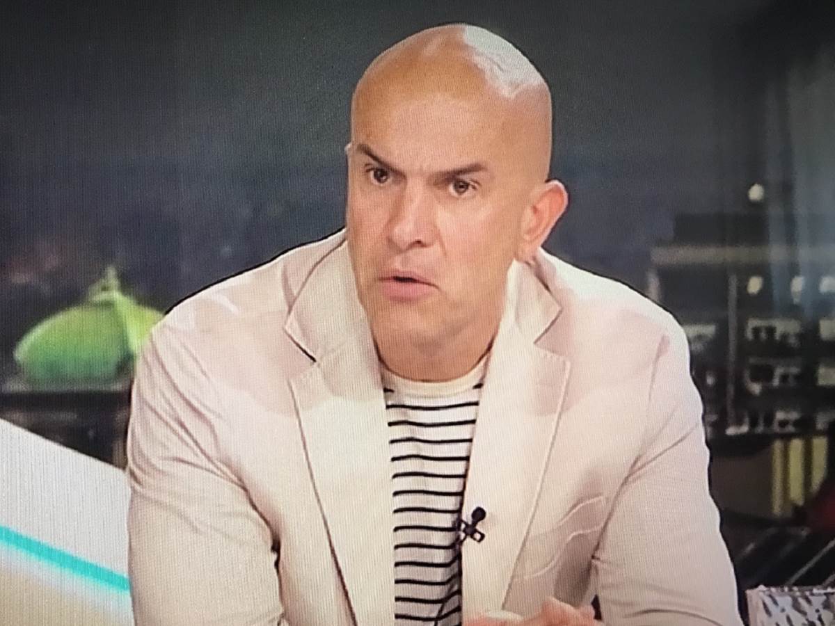  Uzmite ovo ujutru uz čašu vode za jak imunitet: Dr Filgud otkrio najzdravije jutarnje navike, a evo šta kaže o kafi! 