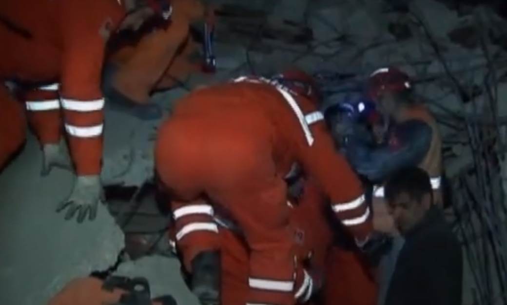  Pijani Turčin zajedno sa spasiocima satima tražio sam sebe! 