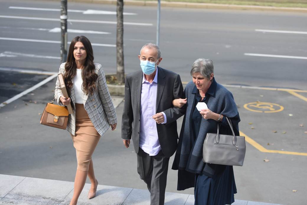  Odloženo suđenje Miki Aleksiću, advokat pozitivan na koronu 