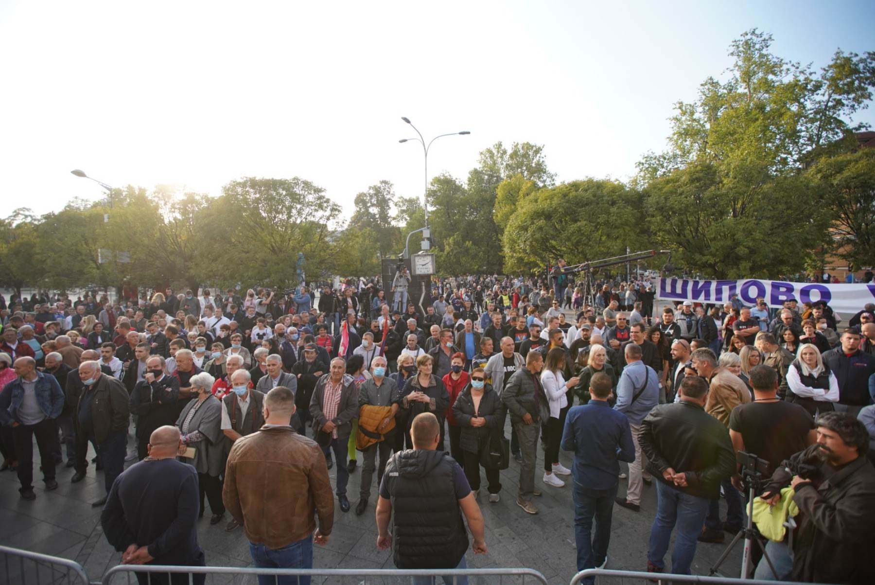  Banjaluka protest opozicije anketa 