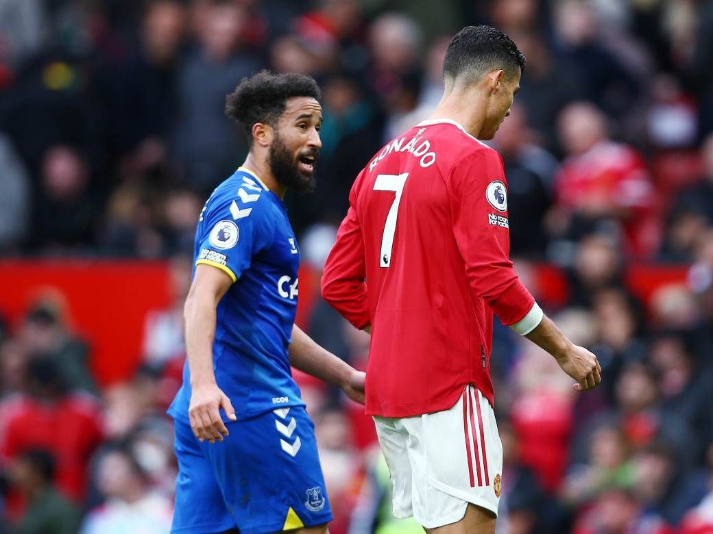  Andros Taunzend imitacija kristijana ronalda dres iz svlačionice 