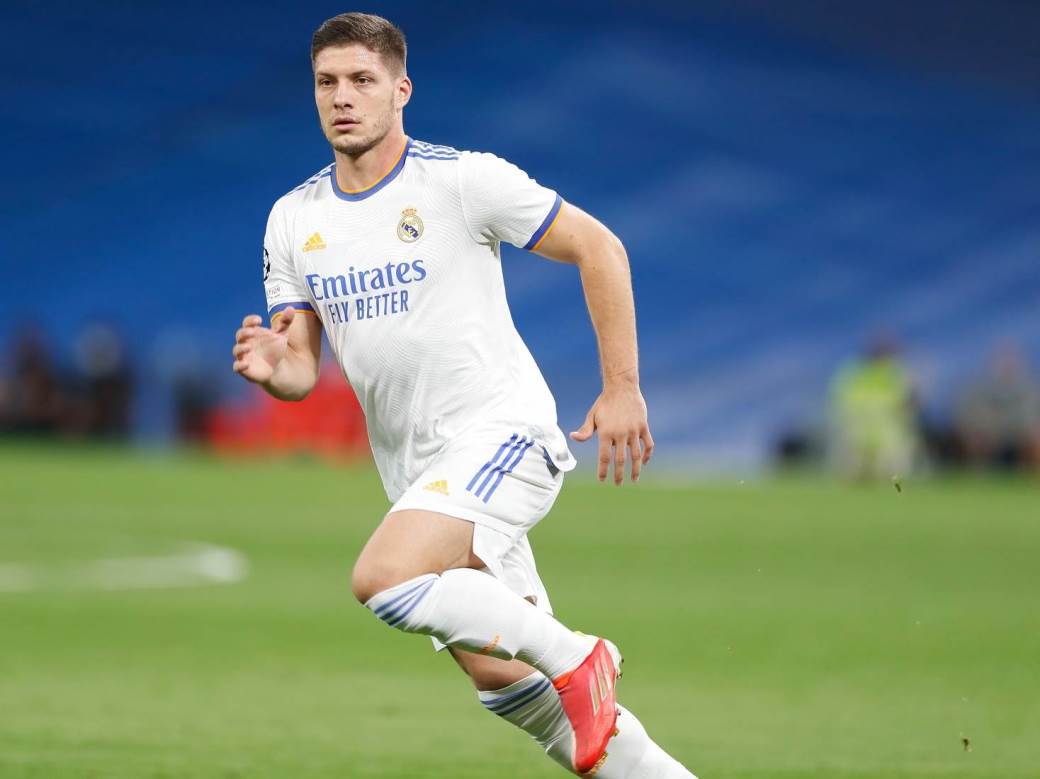  luka jović dobija sve više šanse, ali ne može pored karima benzeme biti starter 