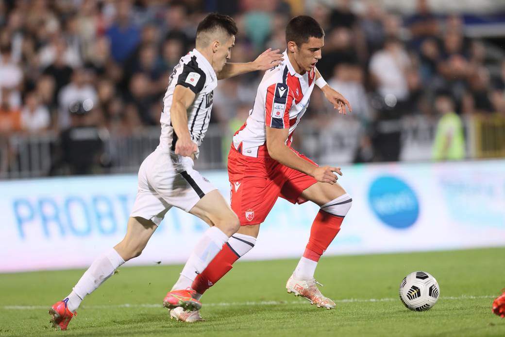  milan nudi zvezdi pet miliona evra za marka lazetića 