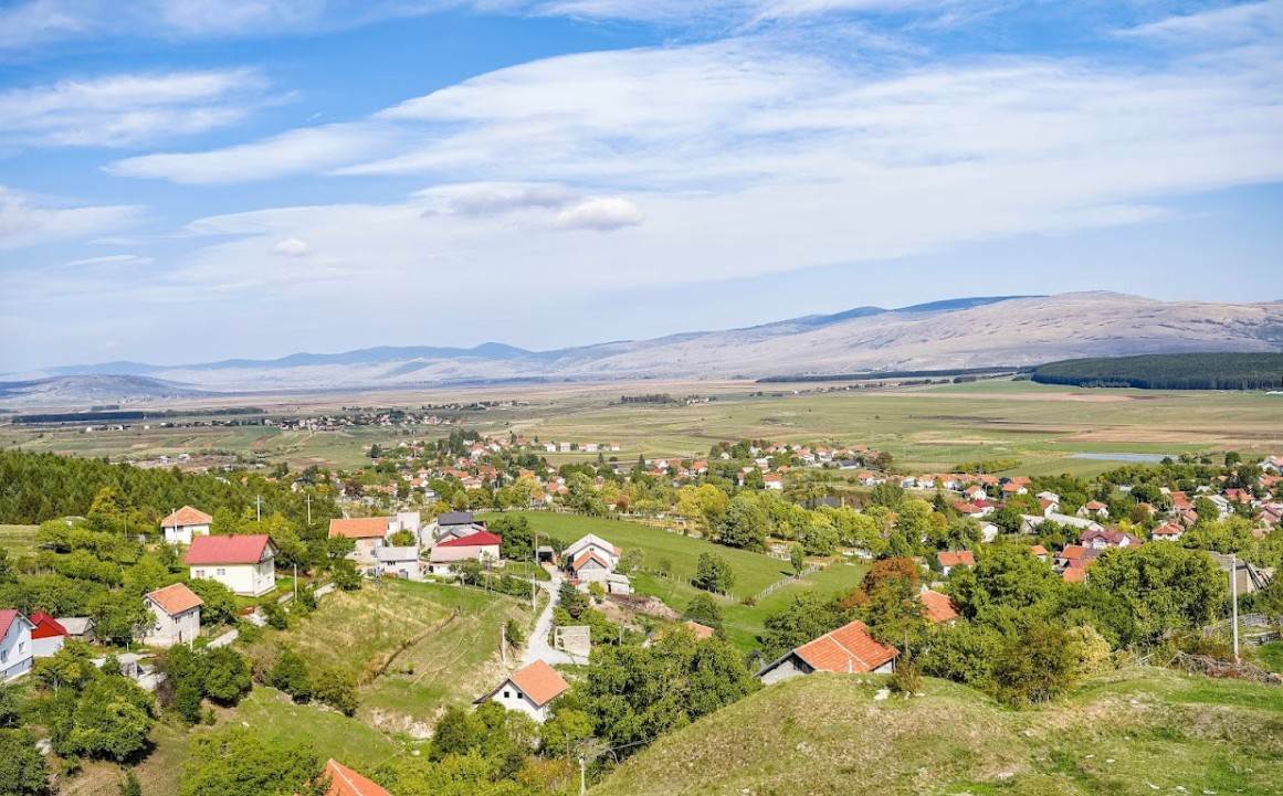  "Učestala kancerogena oboljenja": Broćeta traži izmještanje vojnog poligona u Glamoču 