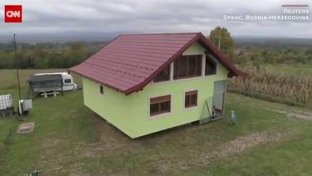  Priča o rotirajućoj kući iz Srpca obišla svijet! VIDEO 