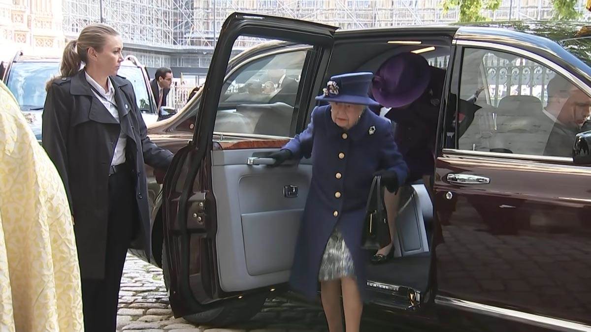  Britanska kraljica ne dolazi na samit o klimatskim promjenama 