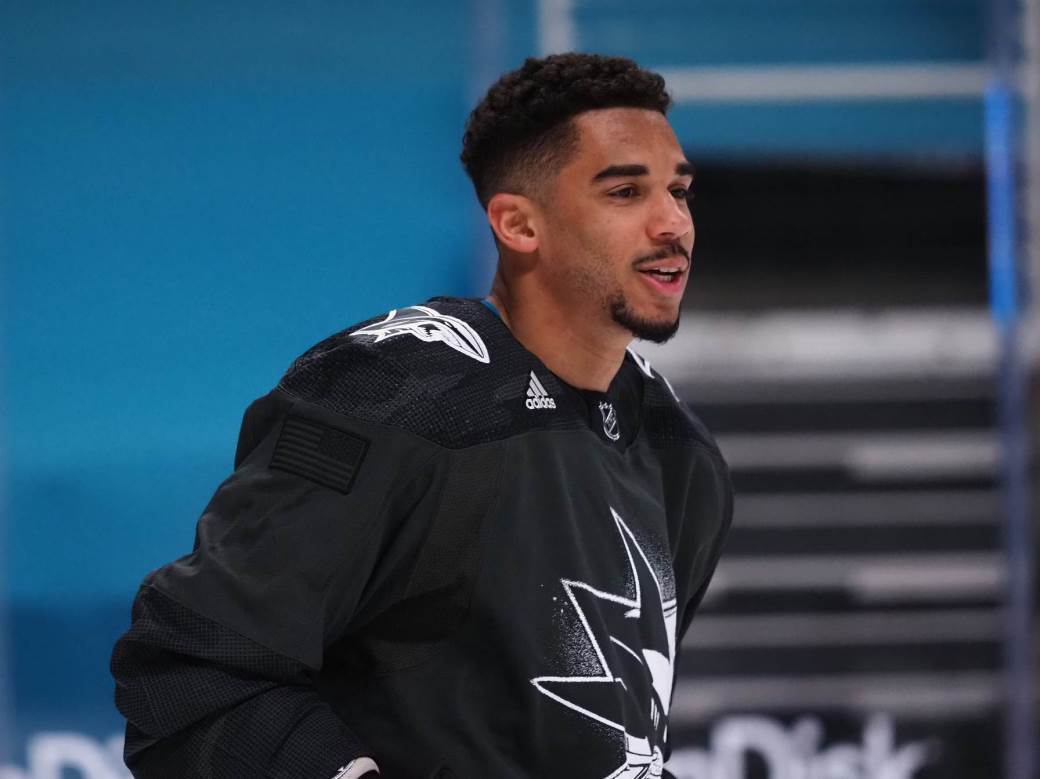  hokejaš san hoze šarksa evander kejn lažirao potvrdu o vakcini 