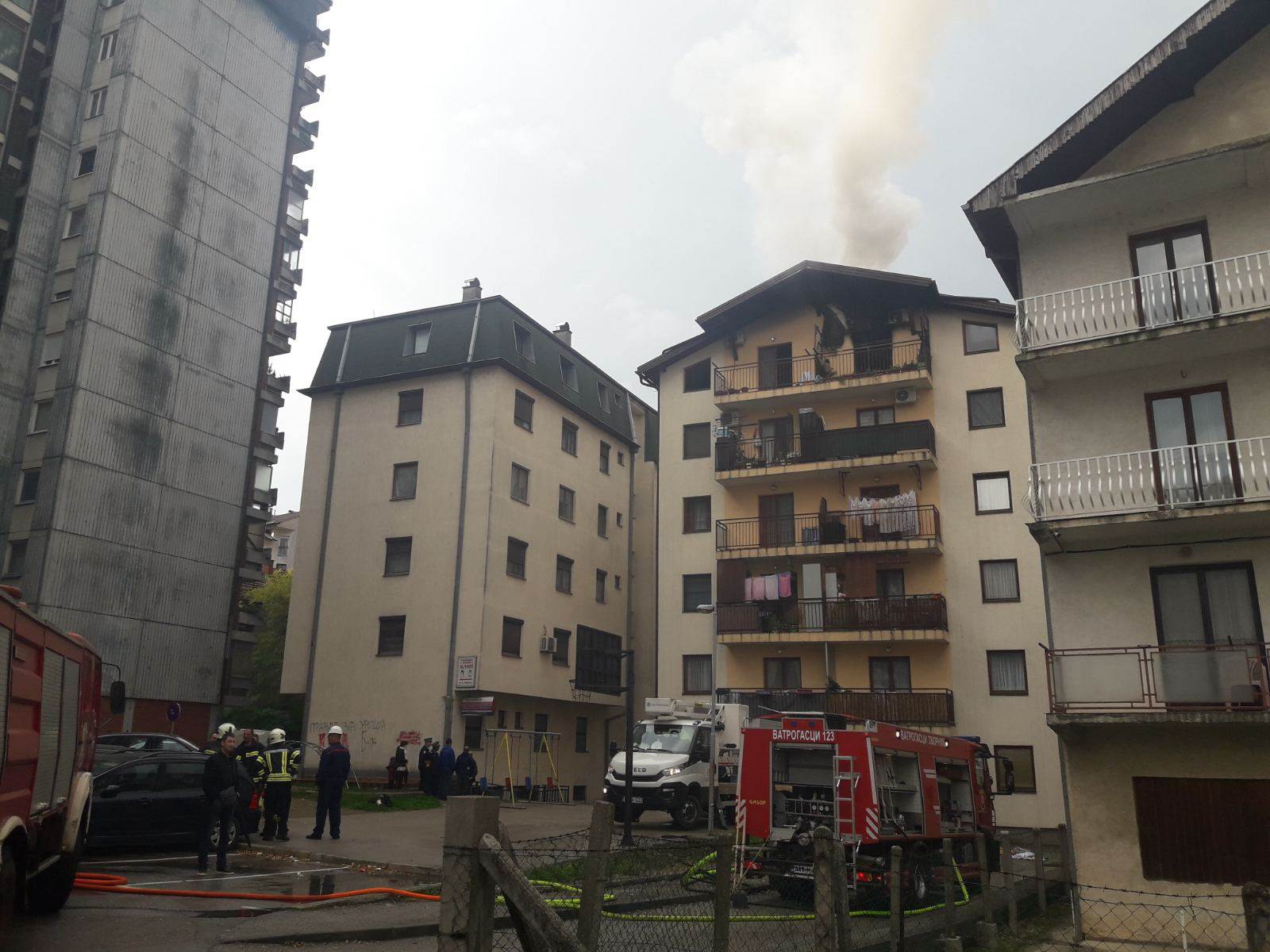  Požar u zgradi u Zvorniku 