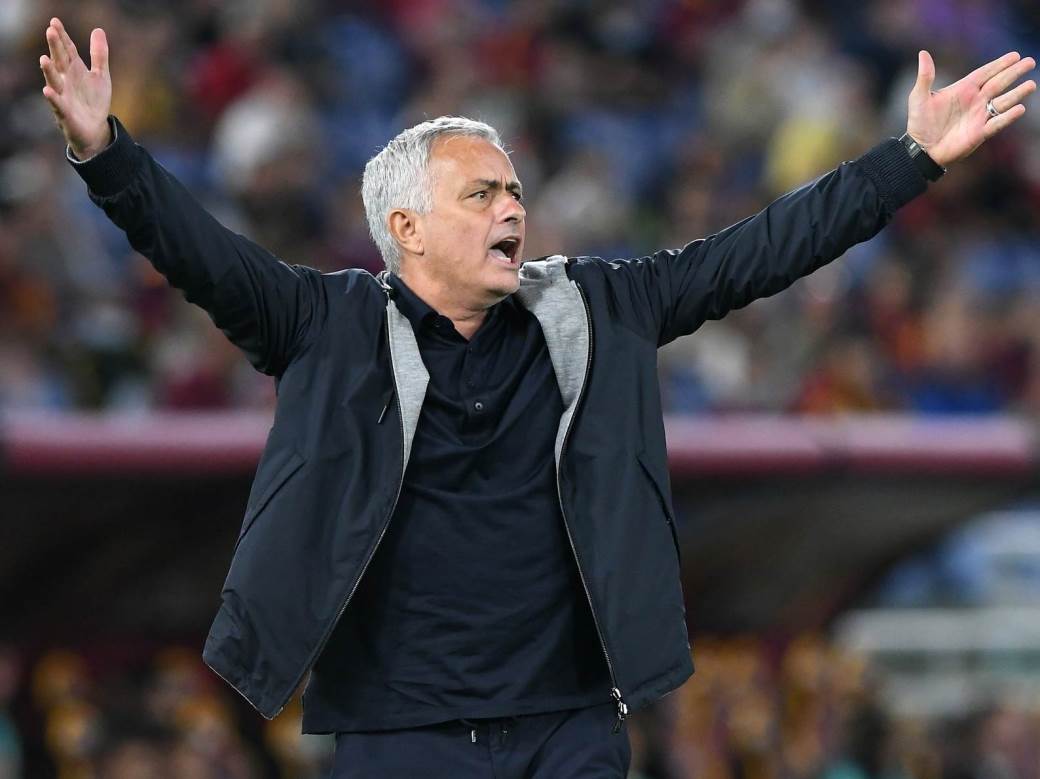  Mile Svilar potpisao za Romu 