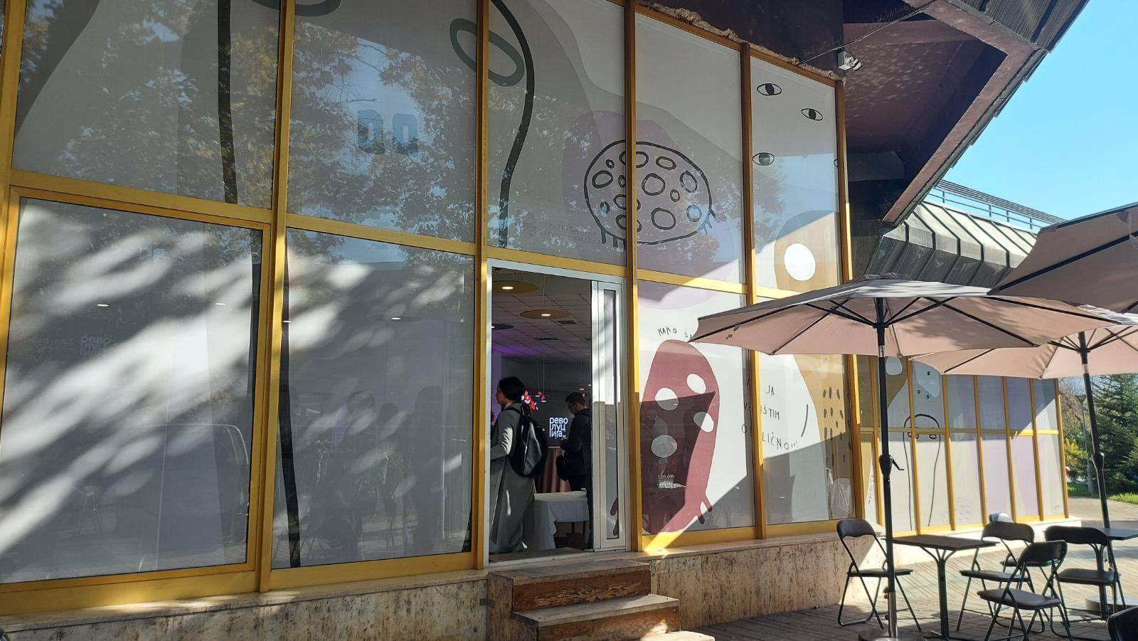  Humanitarno plesno veče za Iskru 