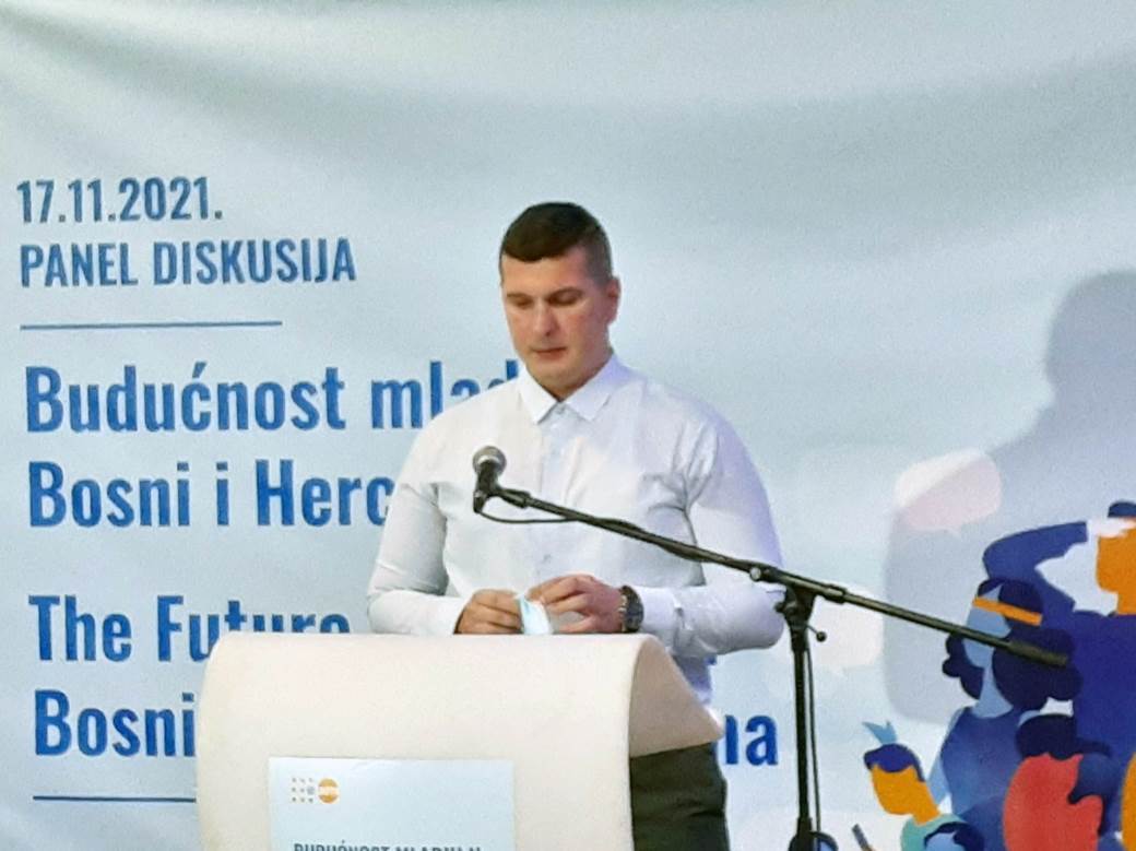 Srđan Vukojević Srđan Vukojević