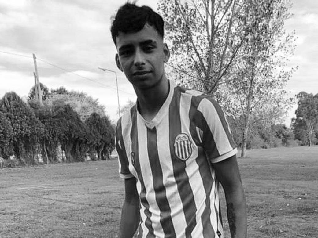  policija ubila mladog fudbalera 