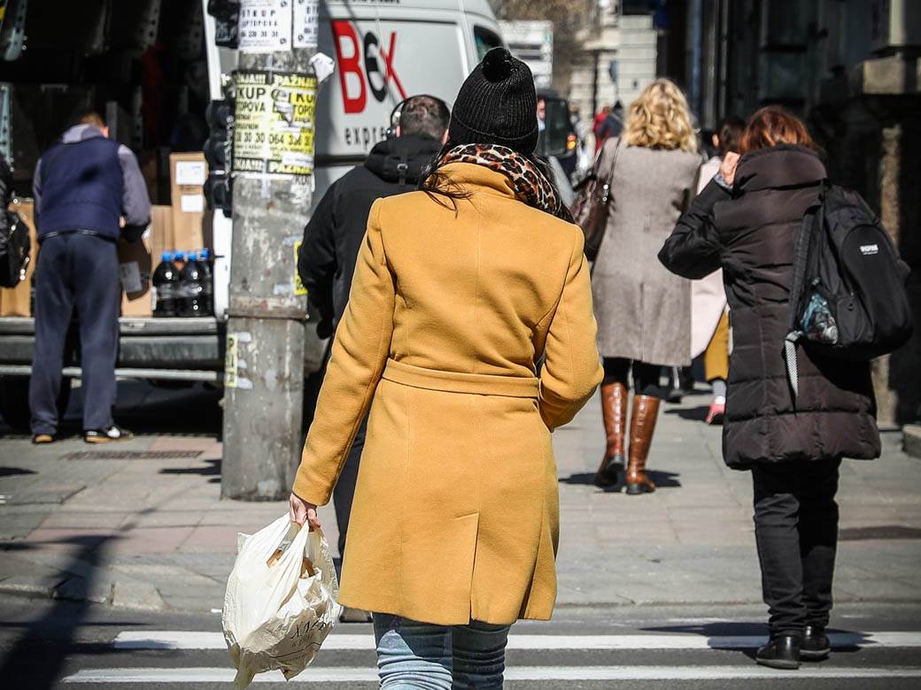  Porast korona brojki u Srbiji: Preminulo 56, ponovo više od 2.500 novozaraženih 